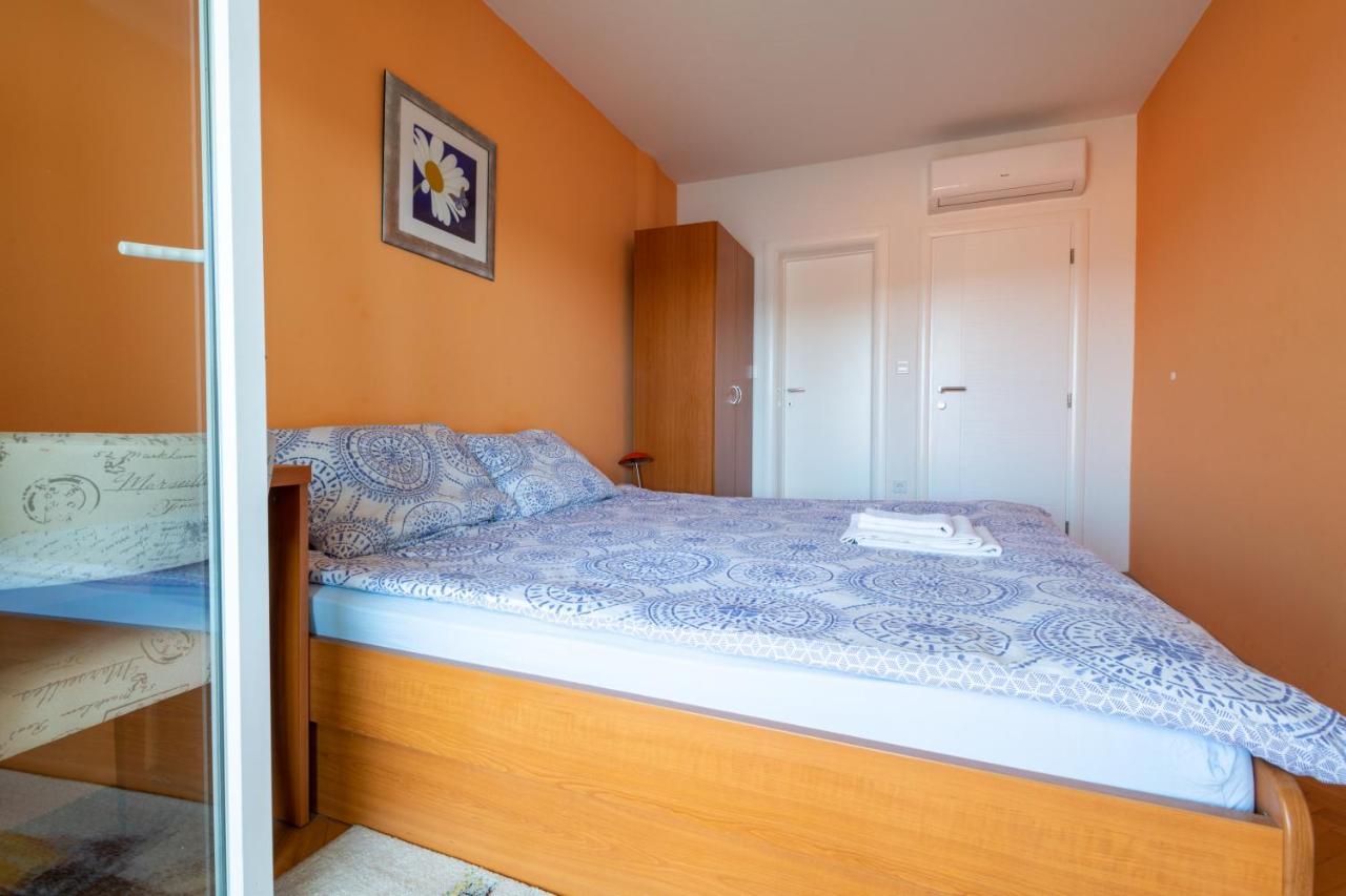 Apartments & Rooms Leon Neum Esterno foto