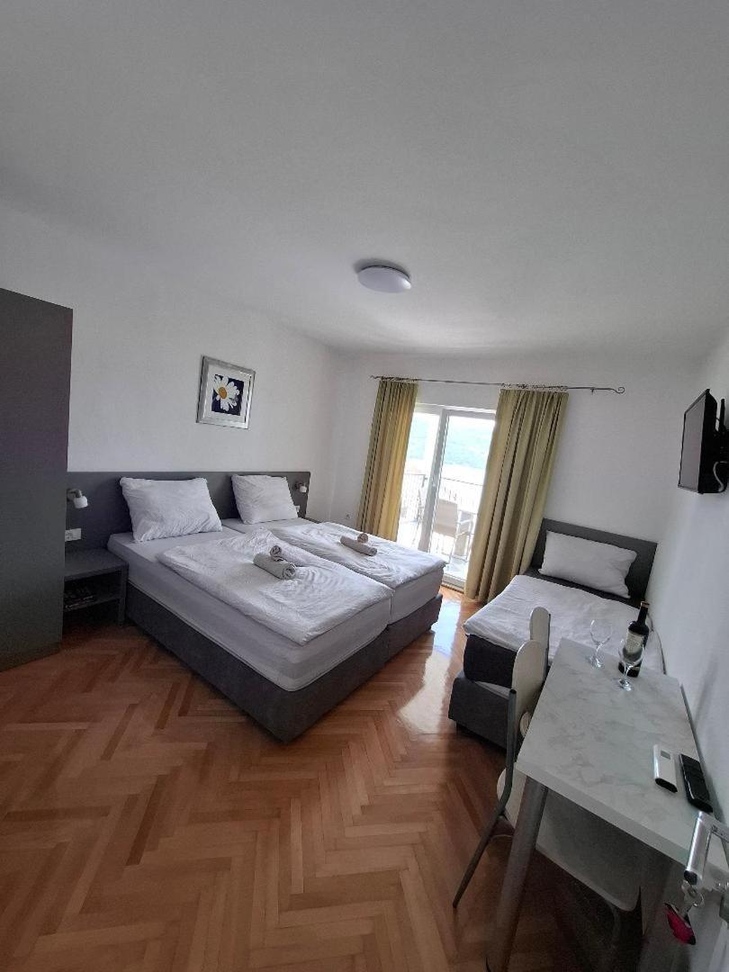 Apartments & Rooms Leon Neum Esterno foto
